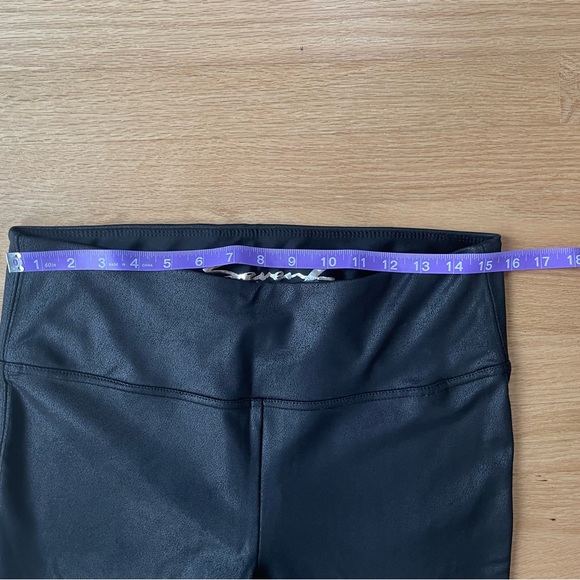 Seven7 Faux Leather Leggings In Excellent Condition - Picture 12 of 16